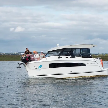 Jacht Motorowy Balt Tytan 918 - 2 Kabinowy Sauna *